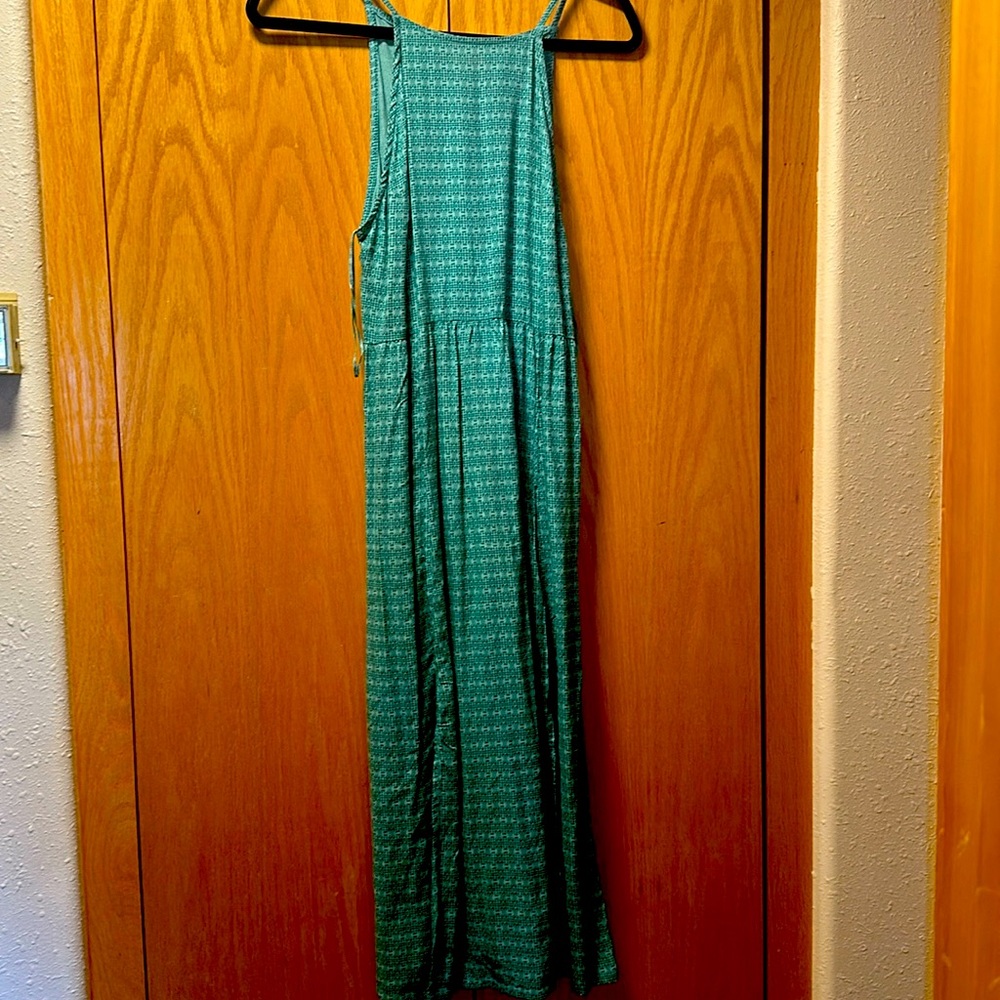 Green summer Roxy dress. NWT.